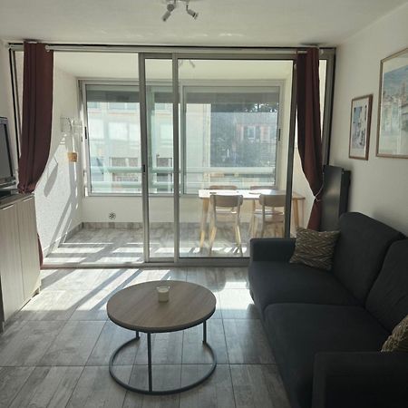 Spacieux Studio Sur Le Port De Hyeres Ngoại thất bức ảnh