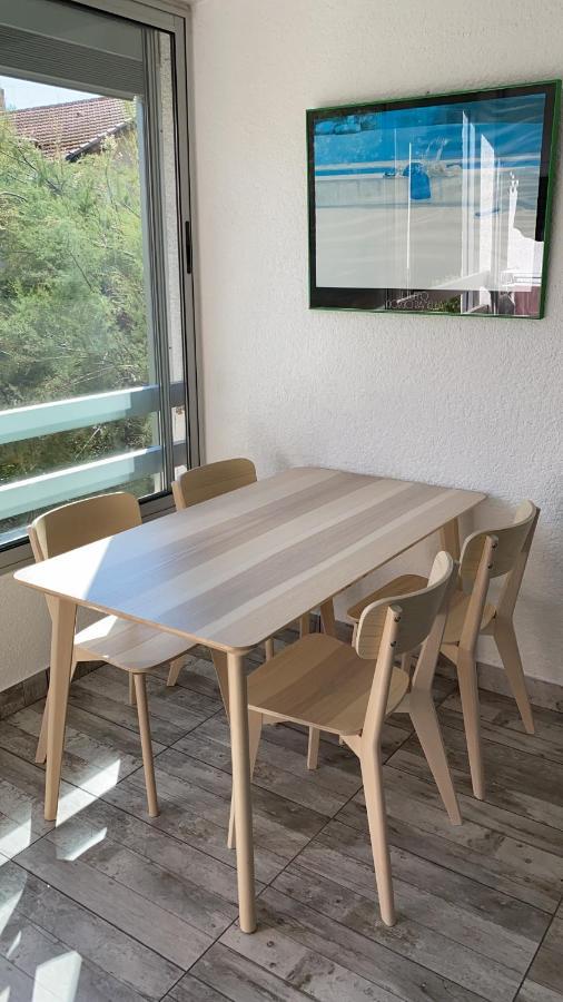 Spacieux Studio Sur Le Port De Hyeres Ngoại thất bức ảnh