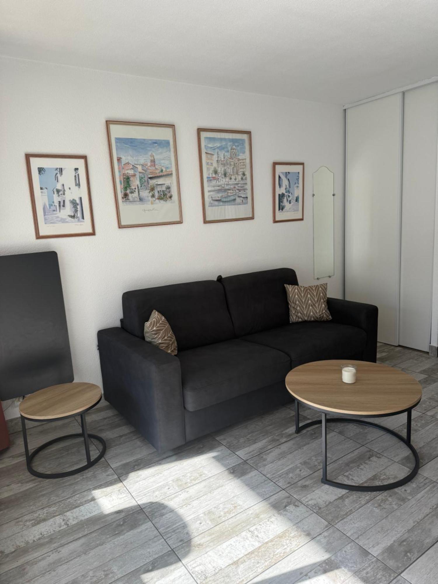Spacieux Studio Sur Le Port De Hyeres Ngoại thất bức ảnh